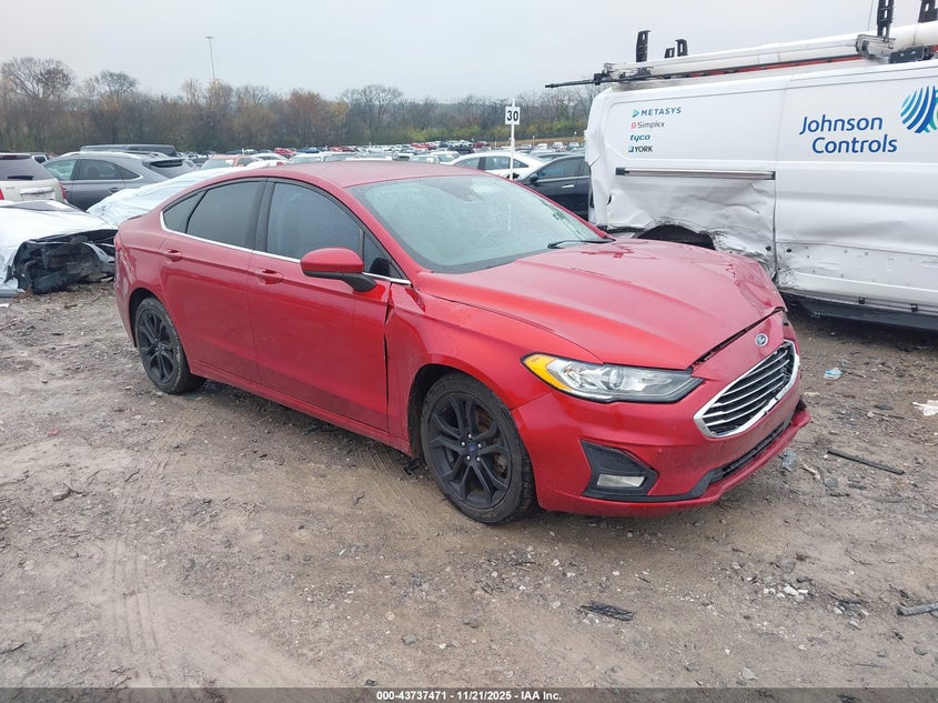 FORD FUSION SE