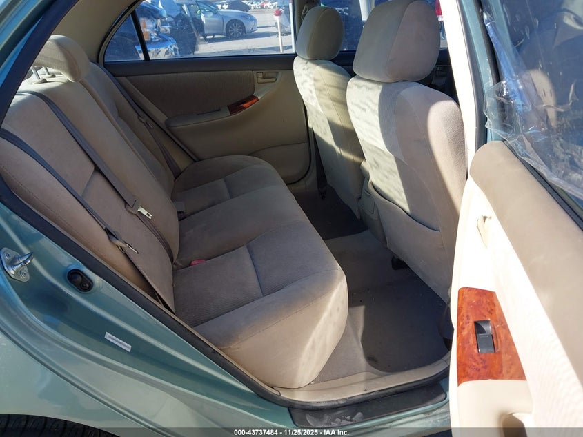 2005 Toyota Corolla Le VIN: 1NXBR32E85Z500704 Lot: 43737484