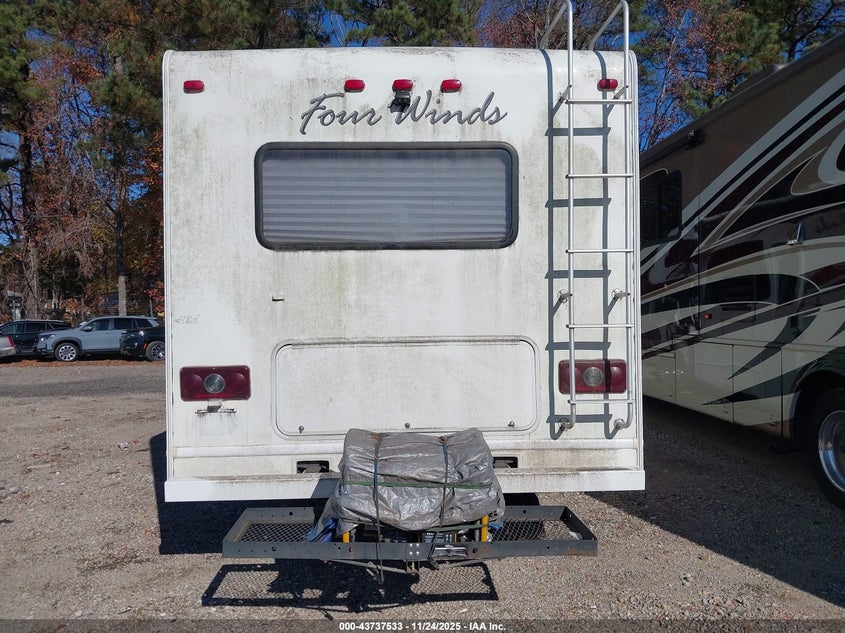 2011 Ford E-450 Cutaway VIN: 1FDXE4FS3BDB09530 Lot: 43737533