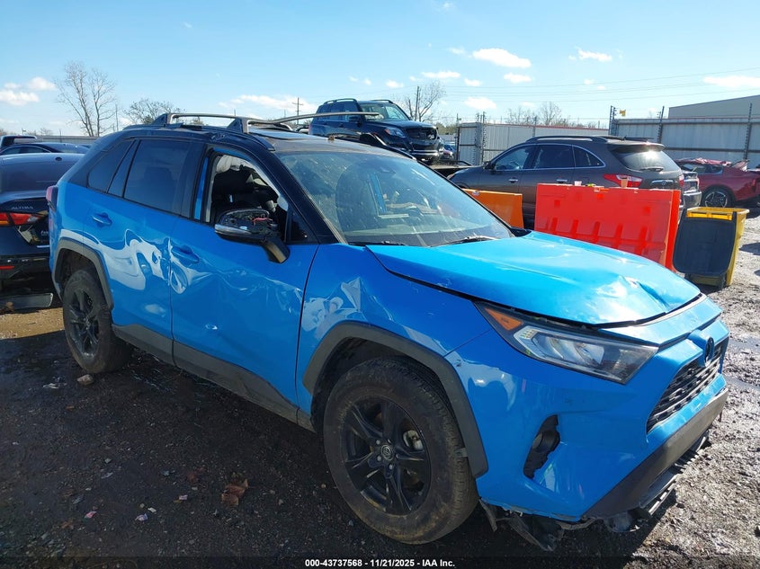 TOYOTA RAV4 XLE