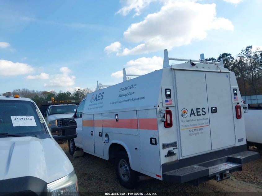 2020 Chevrolet Express Cutaway Work Van VIN: 1GB0GRFG4L1261431 Lot: 43737602