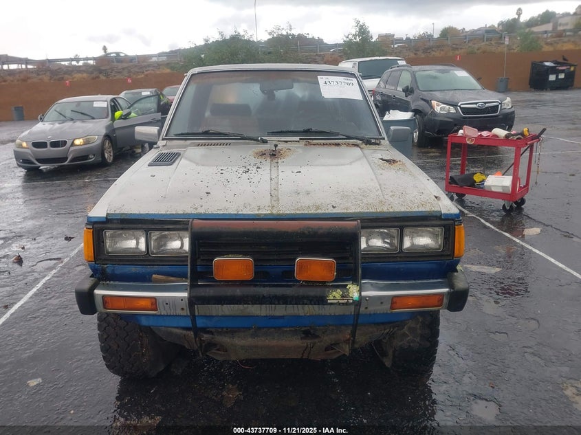 1982 Datsun 720 King Cab VIN: JN6MD06Y7CW113140 Lot: 43737709