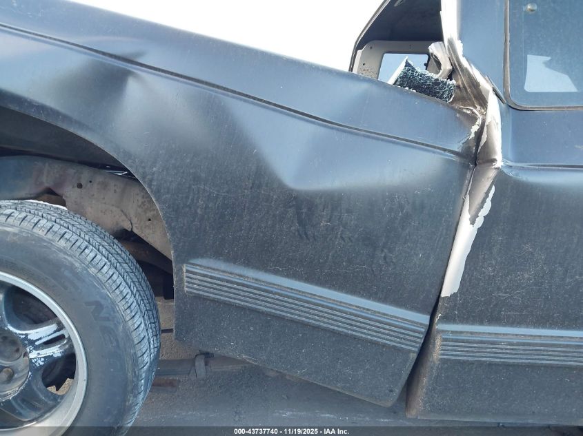 1992 GMC Sonoma VIN: 1GTCS19Z2N8504914 Lot: 43737740