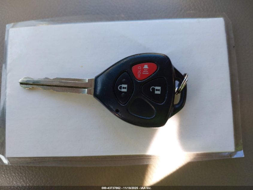 2007 Toyota Rav4 Limited V6 VIN: JTMBK31V876027937 Lot: 43737862