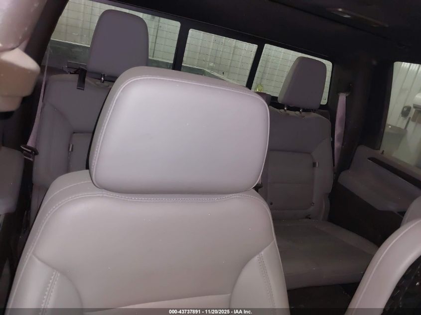 2024 GMC Sierra 3500Hd 4Wd Standard Bed Slt VIN: 1GT49UE73RF149596 Lot: 43737891