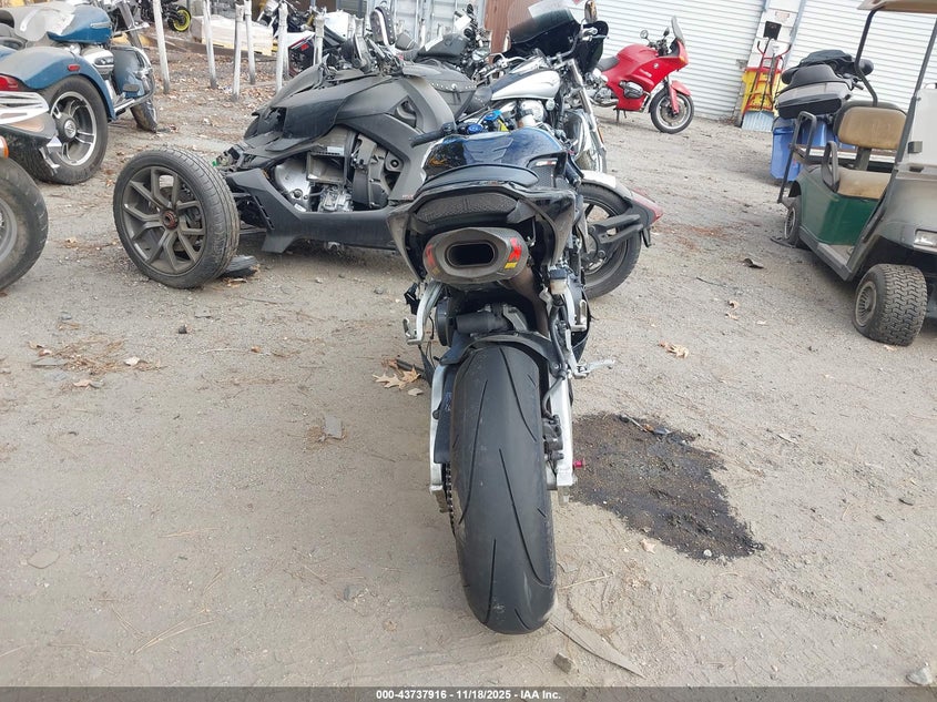 2015 Honda Cbr600 Rr VIN: JH2PC4001FK800274 Lot: 43737916