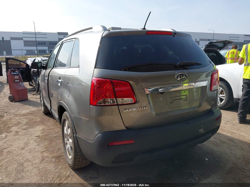 2013 Kia Sorento Lx VIN: 5XYKT3A66DG421869 Lot: 43737942
