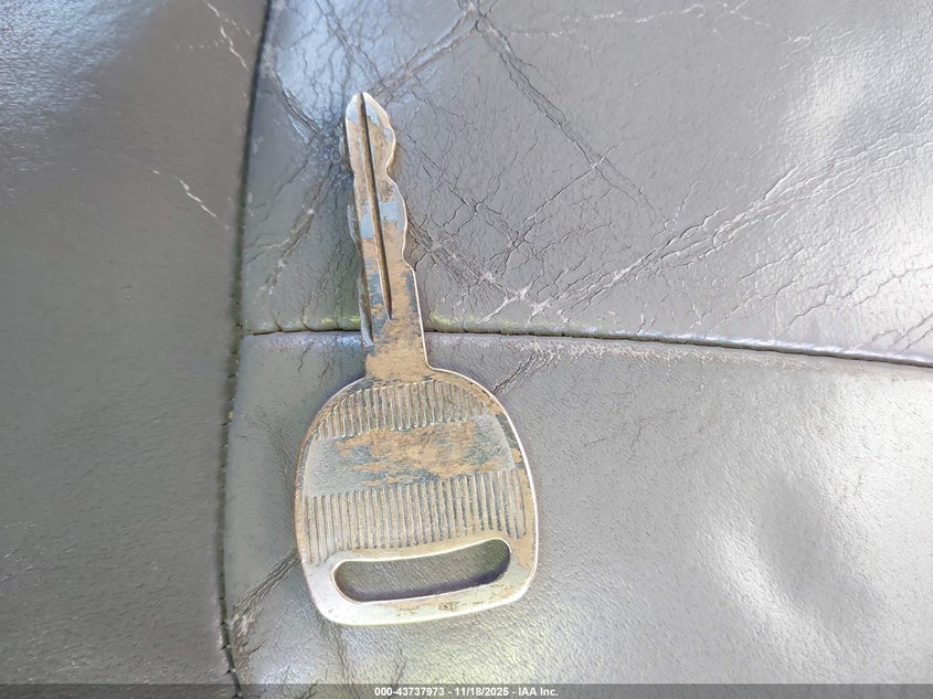 2002 GMC Envoy Slt VIN: 1GKDT13S222116095 Lot: 43737973