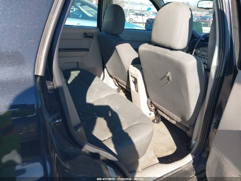 2011 Ford Escape Xls VIN: 1FMCU0C7XBKC65389 Lot: 43738025