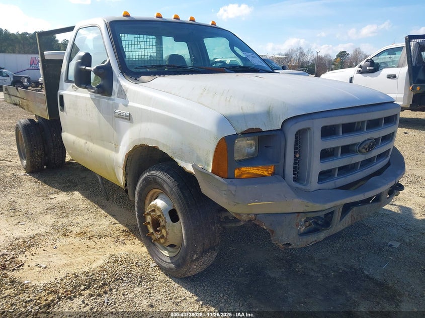 2005 Ford F-350 Xl/Xlt VIN: 1FDWF36575EC88246 Lot: 43738028