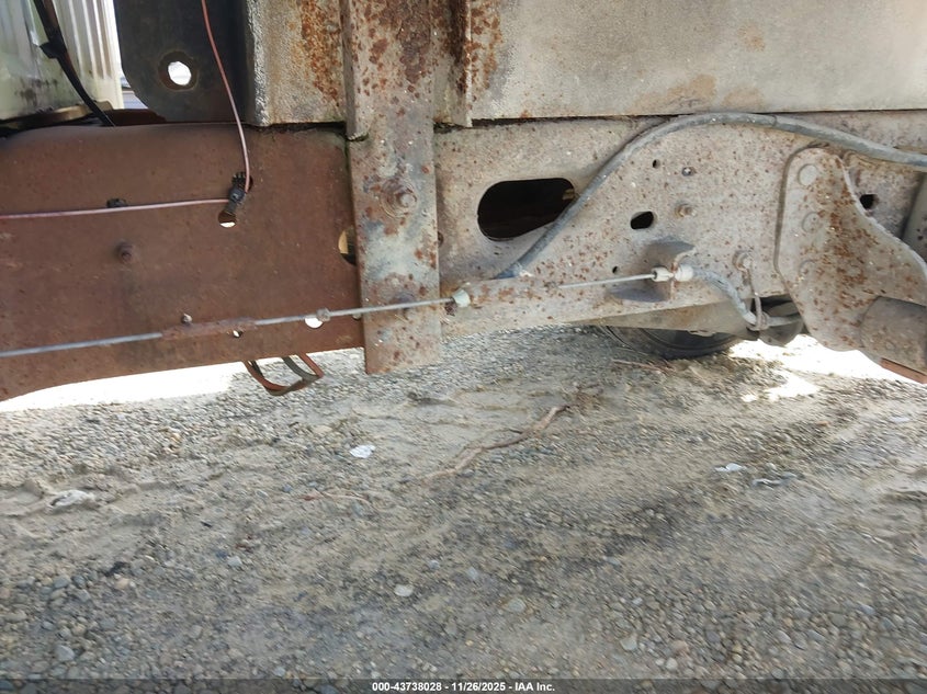 2005 Ford F-350 Xl/Xlt VIN: 1FDWF36575EC88246 Lot: 43738028