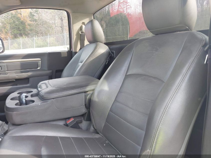 2017 Ram 2500 Tradesman 4X2 8' Box VIN: 3C6LR4ATXHG531398 Lot: 43738047