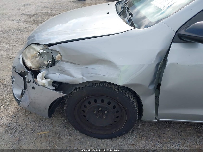 2008 Toyota Matrix VIN: 2T1KR32E48C700646 Lot: 43738048