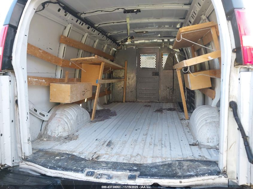 2017 Chevrolet Express 2500 Work Van VIN: 1GCWGBFF8H1351757 Lot: 43738063