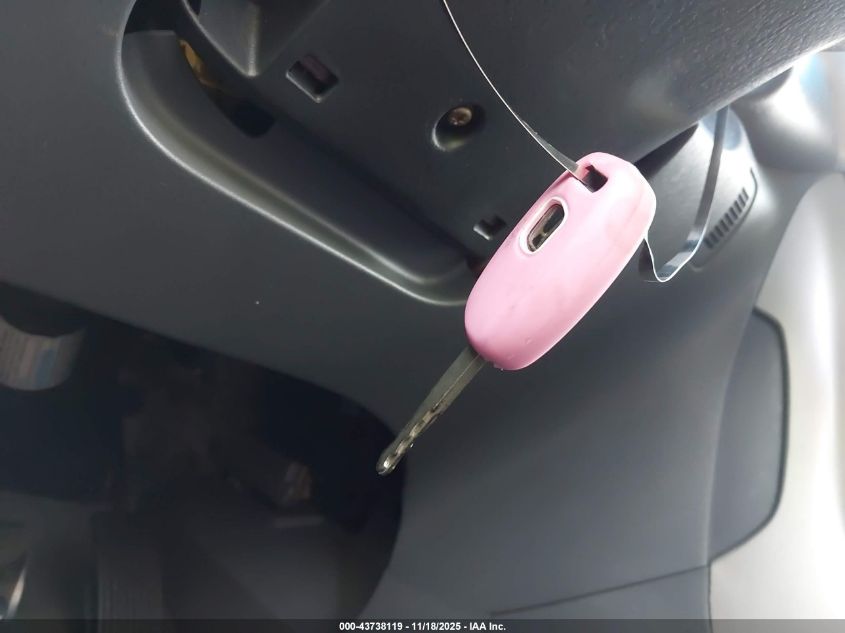 2006 Honda Pilot Lx VIN: 5FNYF28166B012108 Lot: 43738119