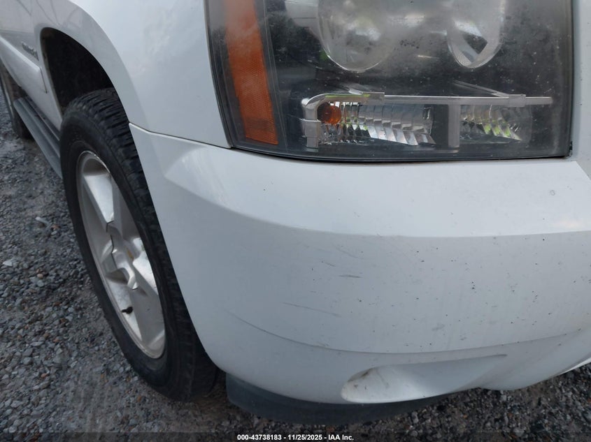 2007 Chevrolet Tahoe Ltz VIN: 1GNFK130X7J401279 Lot: 43738183