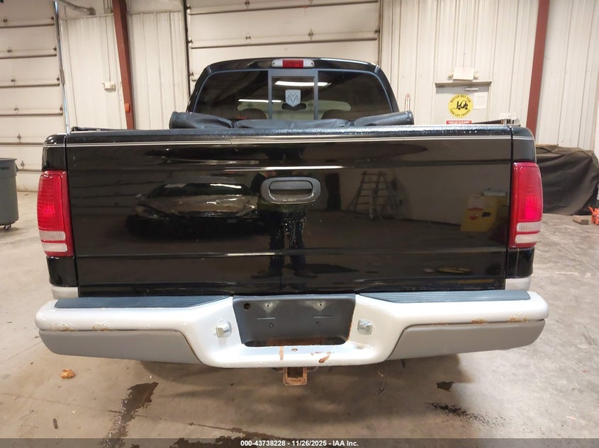 2002 Dodge Dakota Slt VIN: 1B7HG48N92S614784 Lot: 43738228