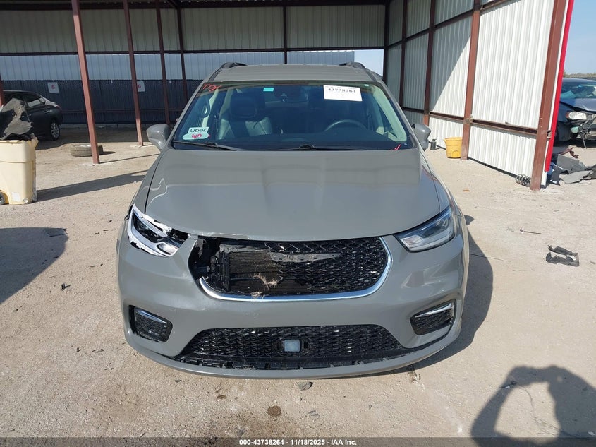 2022 Chrysler Pacifica Touring L VIN: 2C4RC1BG1NR133376 Lot: 43738264