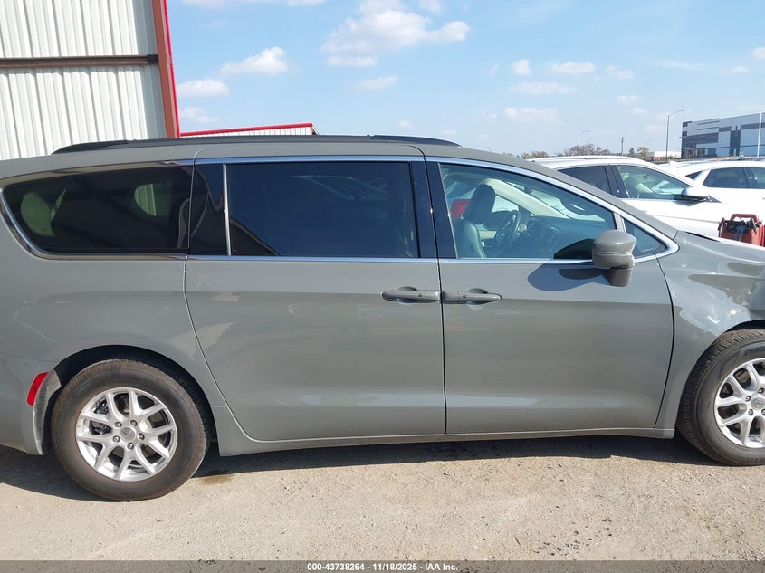 2022 Chrysler Pacifica Touring L VIN: 2C4RC1BG1NR133376 Lot: 43738264