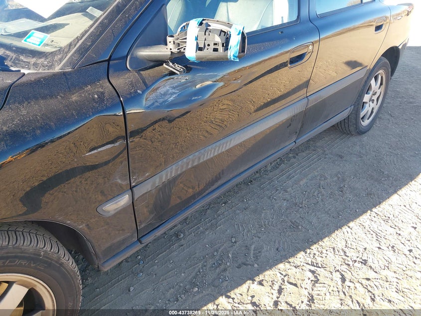 2004 Volvo S60 2.5T Awd VIN: YV1RH59HX42383147 Lot: 43738269