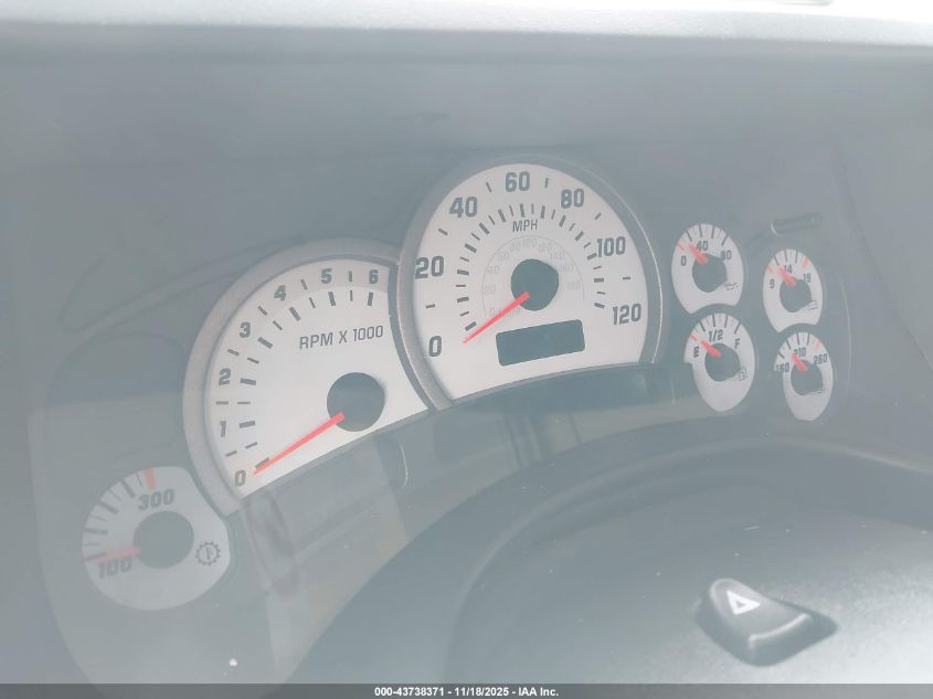 2003 Hummer H2 VIN: 5GRGN23U73H109750 Lot: 43738371