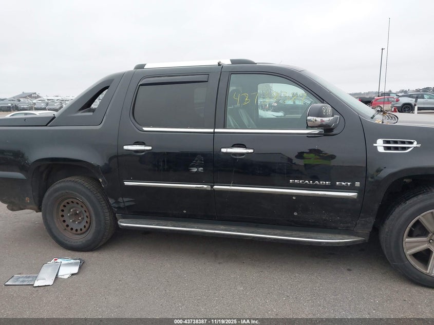 2007 Cadillac Escalade Ext Standard VIN: 3GYFK62817G287875 Lot: 43738387