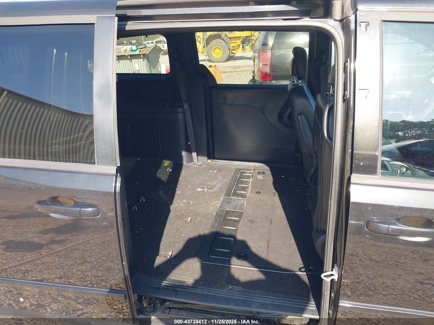 2017 Dodge Grand Caravan Gt VIN: 2C4RDGEG7HR573361 Lot: 43738412