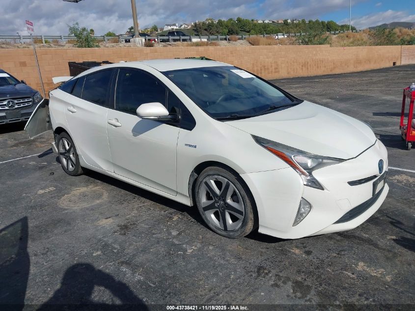 TOYOTA PRIUS THREE TOURING