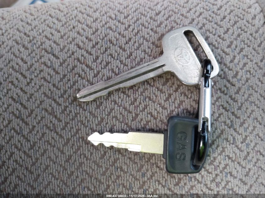 1998 Toyota T100 Sr5 V6 VIN: JT4TN14D2W0039649 Lot: 43738433