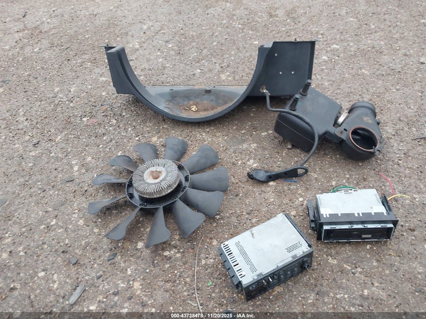 2GCEC19RXW1108997 1998 CHEVROLET C/K photo no. 12