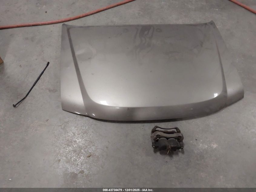 2005 Nissan Xterra Off Road VIN: 5N1AN08U25C642315 Lot: 43738479