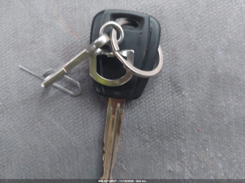 2003 Toyota Echo VIN: JTDBT123235041363 Lot: 43738527