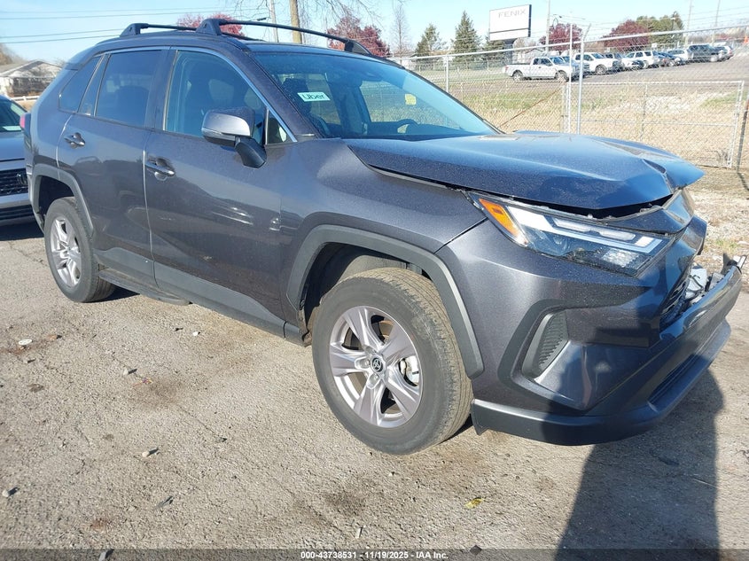 TOYOTA RAV4 XLE