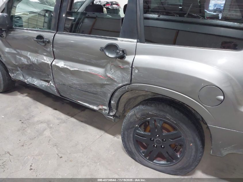 2004 Mitsubishi Endeavor Ls VIN: 4A4MN21SX4E090581 Lot: 43738544