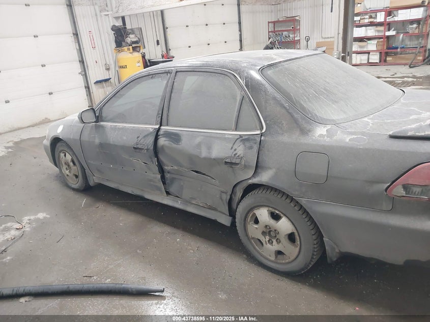 2001 Honda Accord 3.0 Ex VIN: 1HGCG16581A060123 Lot: 43738595