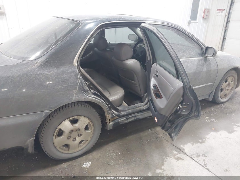 2001 Honda Accord 3.0 Ex VIN: 1HGCG16581A060123 Lot: 43738595