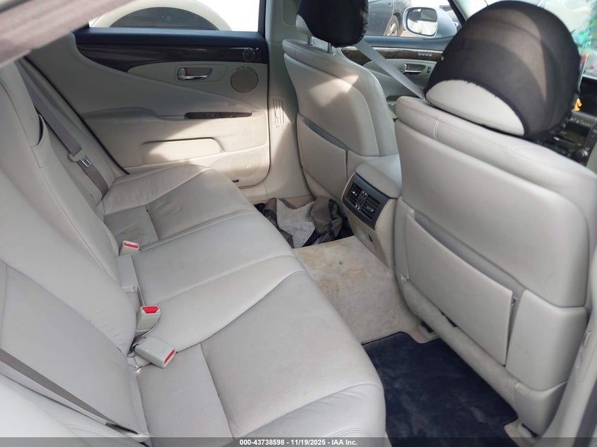 2008 Lexus Ls 460 VIN: JTHBL46F685072143 Lot: 43738598