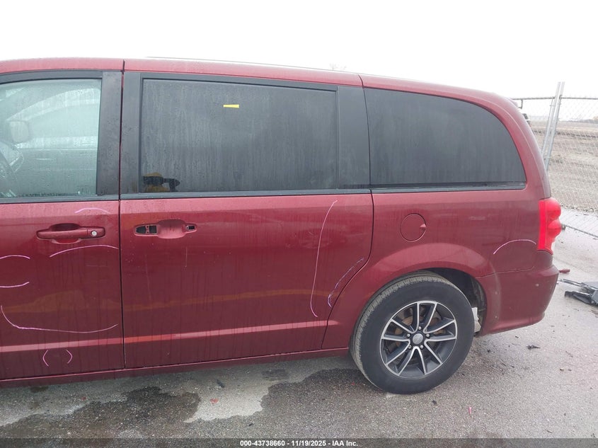 2018 Dodge Grand Caravan Gt VIN: 2C4RDGEG9JR195663 Lot: 43738660