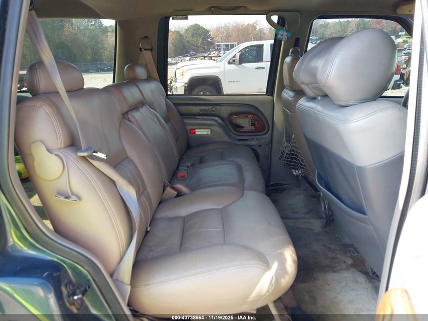 1999 GMC Yukon Denali VIN: 1GKEK13R6XR912724 Lot: 43738664
