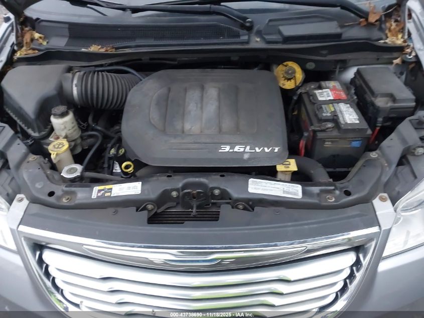 2015 Chrysler Town & Country Touring-L VIN: 2C4RC1CG9FR554763 Lot: 43738690