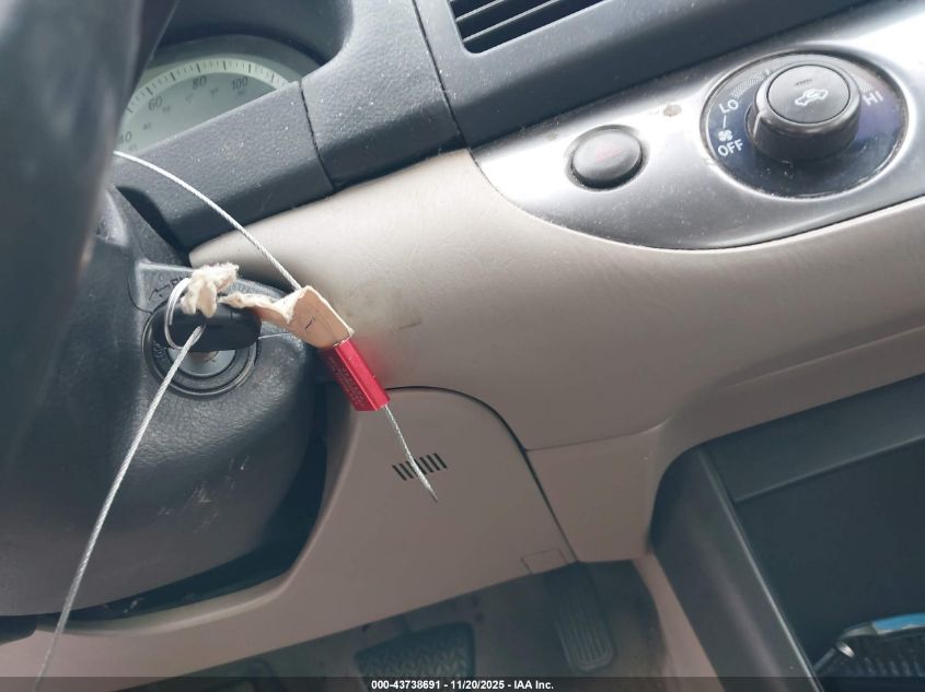 2003 Toyota Camry Se V6 VIN: 4T1BF32K53U555090 Lot: 43738691