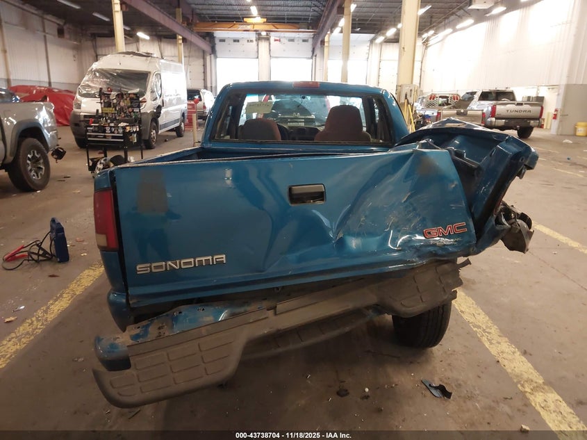 2001 GMC Sonoma Sls VIN: 1GTCS19W918107572 Lot: 43738704