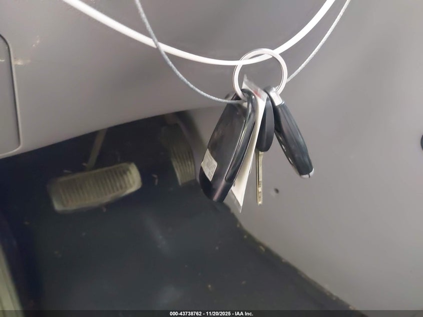 2011 Kia Sedona Lx VIN: KNDMG4C7XB6384365 Lot: 43738762