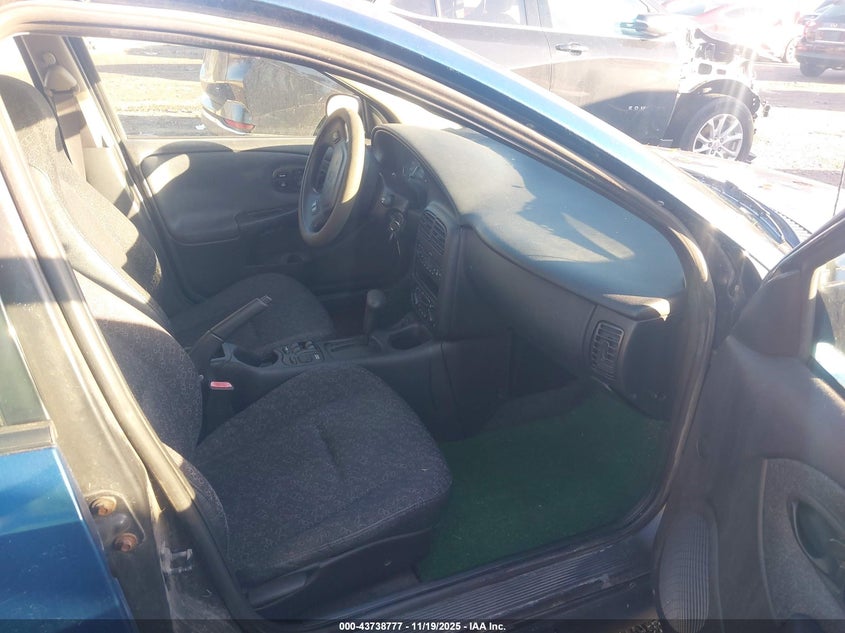 1G8ZH52842Z269384 2002 SATURN SL photo no. 5