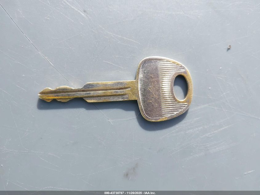 2005 Hyundai Elantra Ve VIN: KMHDM46DX5U953282 Lot: 43738787