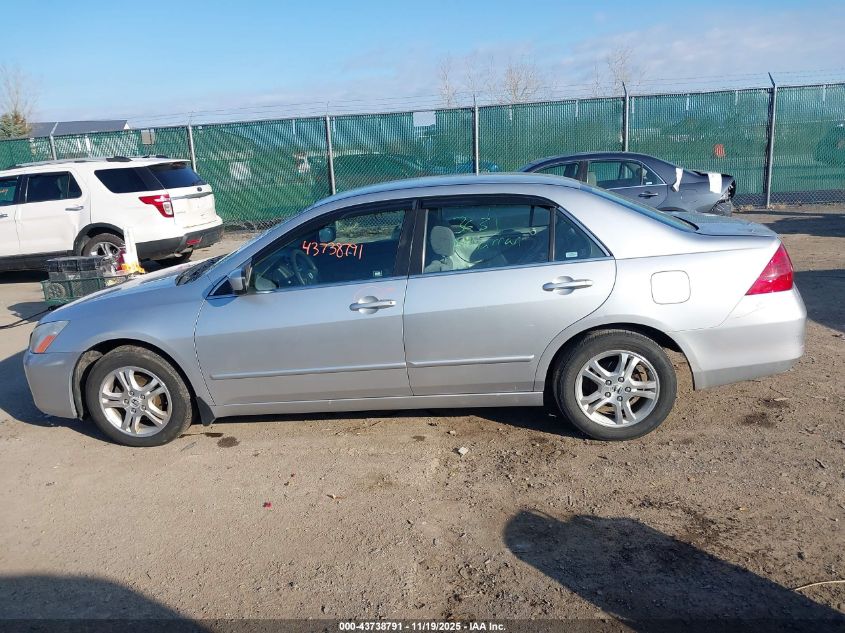 2007 Honda Accord 2.4 Se VIN: JHMCM56317C006252 Lot: 43738791