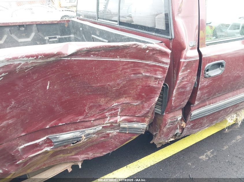 2000 Chevrolet Silverado 1500 Ls VIN: 1GCEC14T2YE265041 Lot: 43738833