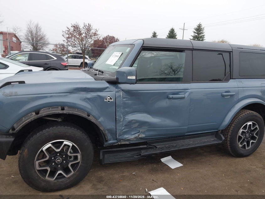 2025 Ford Bronco Outer Banks VIN: 1FMEE8BP5SLA41382 Lot: 43738840