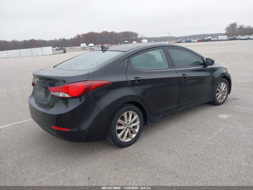 KMHDH4AE1GU483430 2016 HYUNDAI ELANTRA photo no. 4