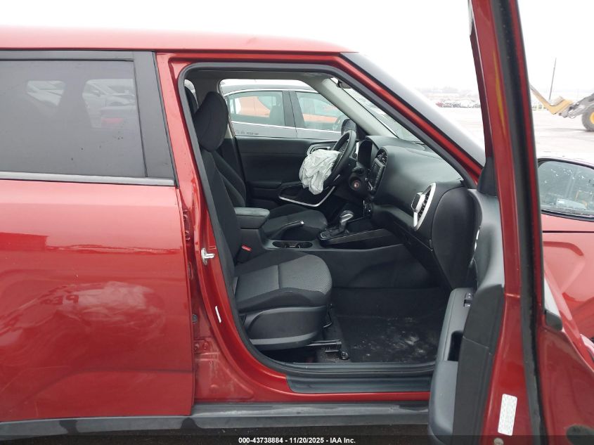 2022 Kia Soul Lx VIN: KNDJ23AU4N7813857 Lot: 43738884